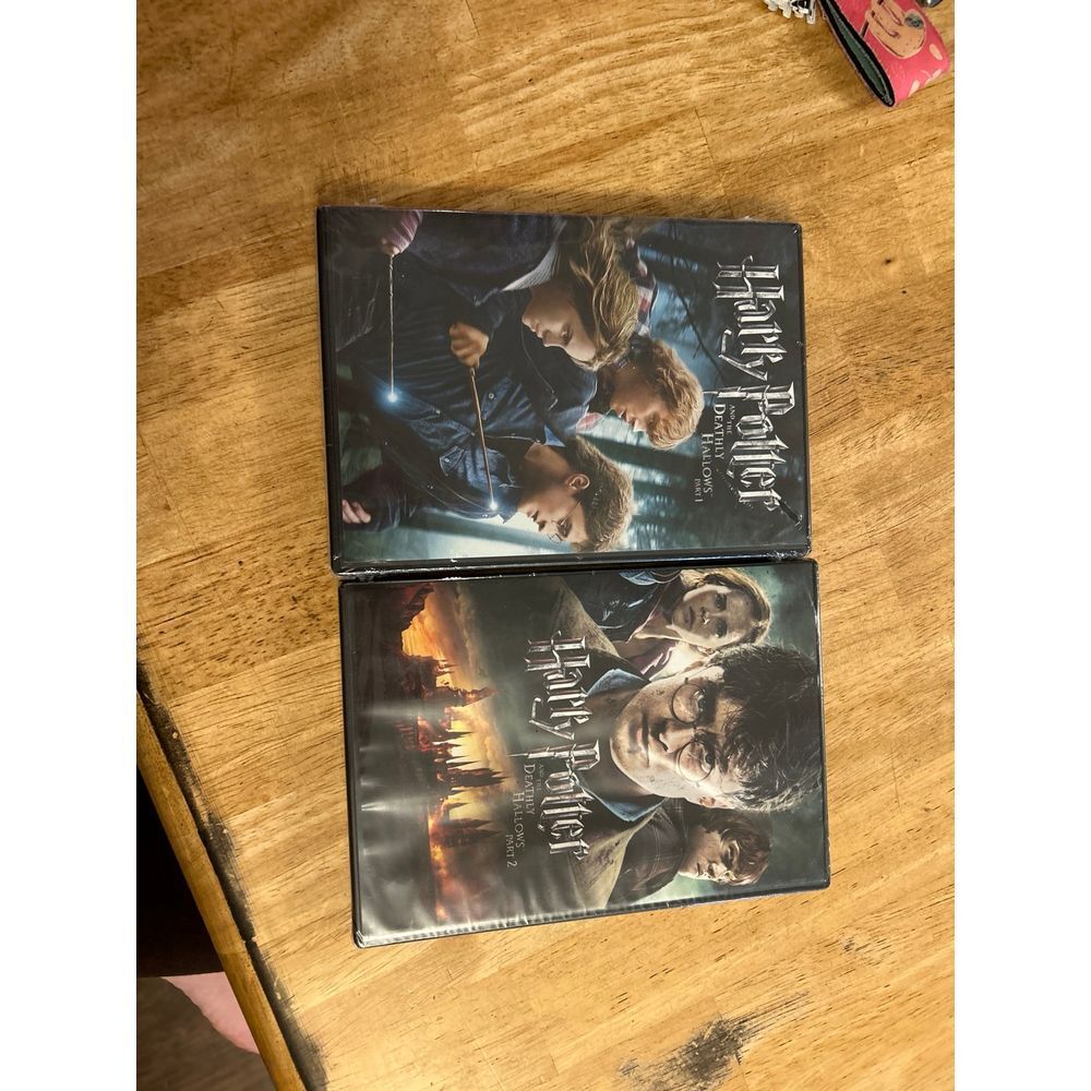 Harry Potter and‎ the deathly hallows